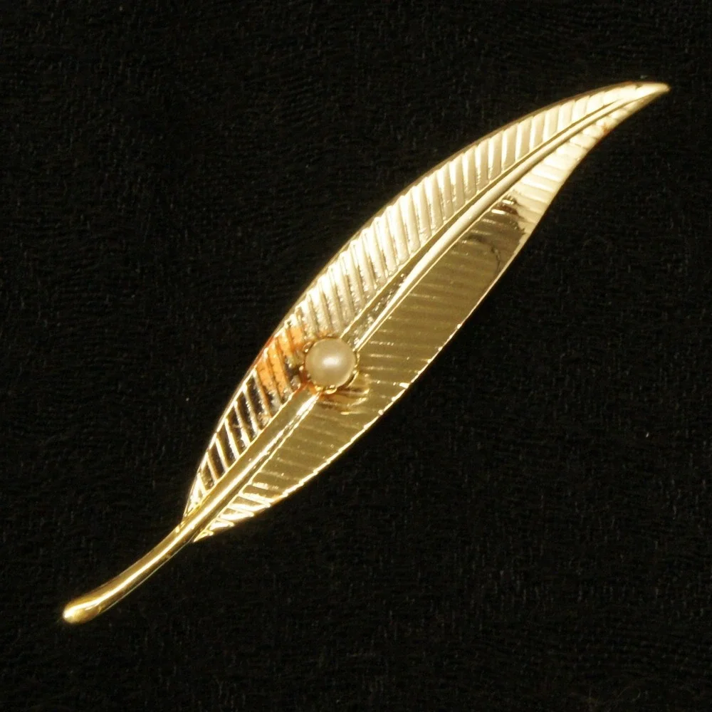Gold Tone Leaf Brooch Long Curved Faux Pearl Accent Textured Pin Wear See Photos